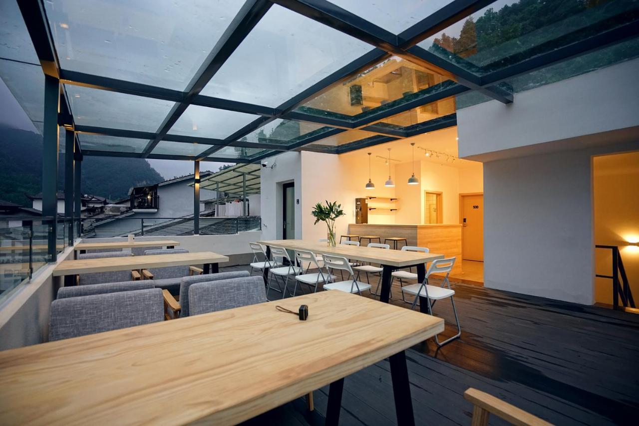 Travel Of Swan International Hostel 장가계 외부 사진